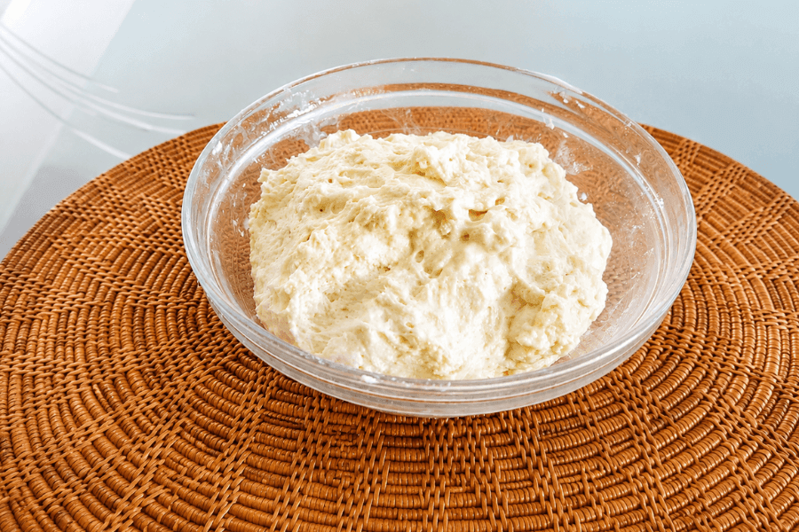 sticky Topfen Semmeln dough